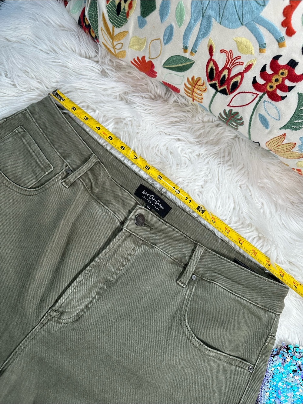 Risen • x Wild Oak Boutique Army Green Distressed Hem Jeans - Picture 6 of 15